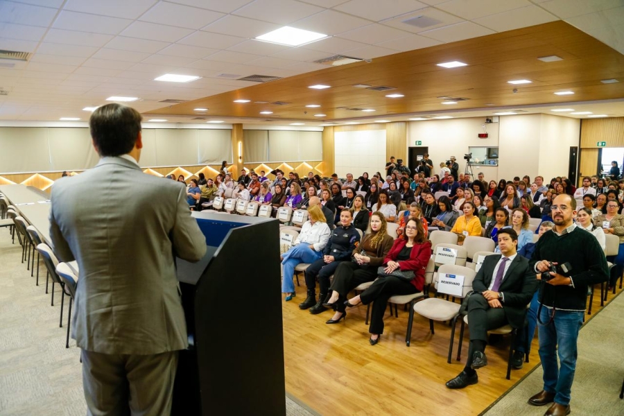 Pró-Mulher - Implantação e Implementação dos Planos de Metas